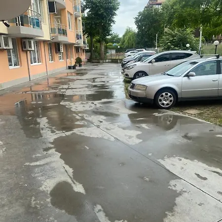 Dadi Oazis Apartment Ravda