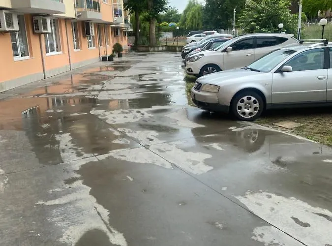 Dadi Oazis Apartamento Ravda